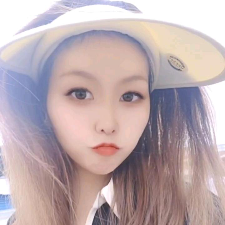 卖榴莲的小菊🌸