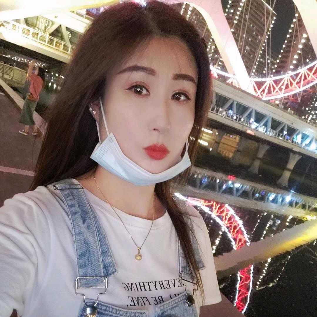 美女小姐姐