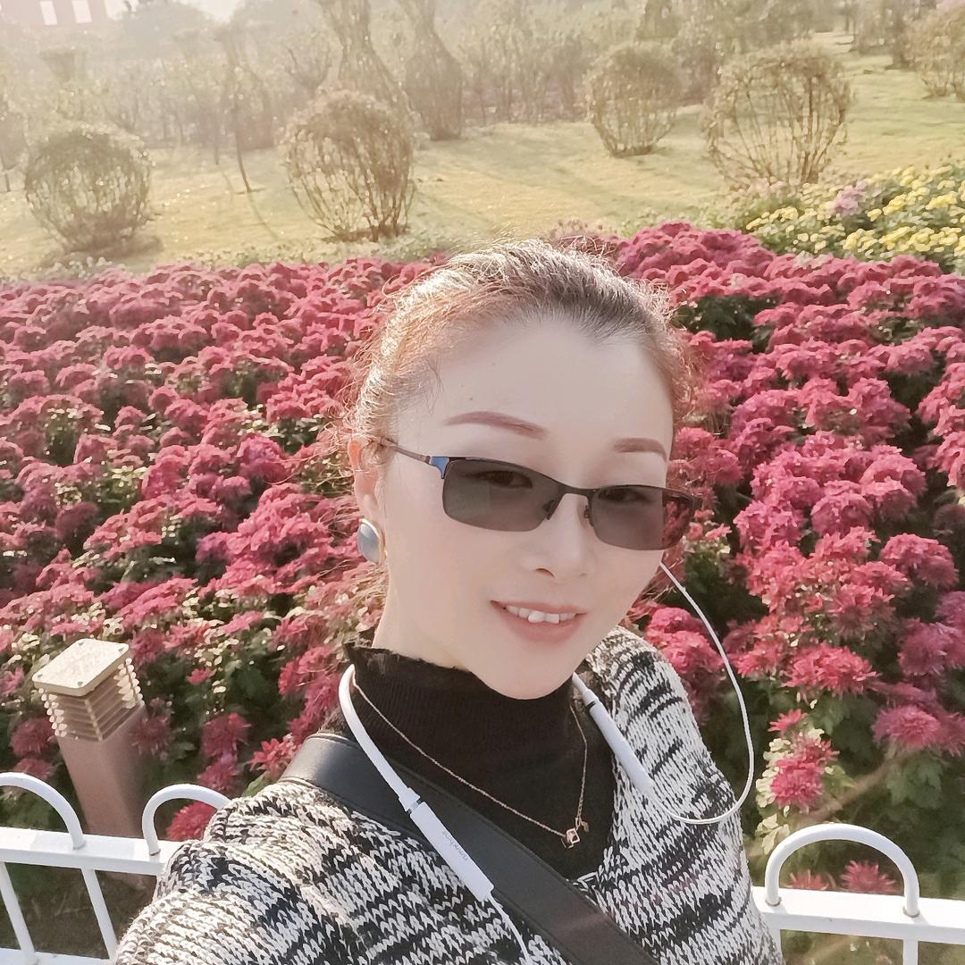 信阳童装婷姐