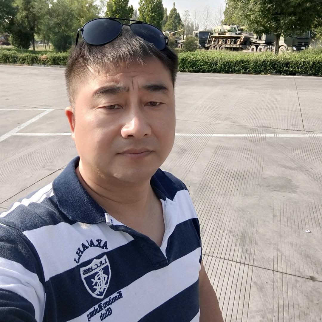 小米“周”