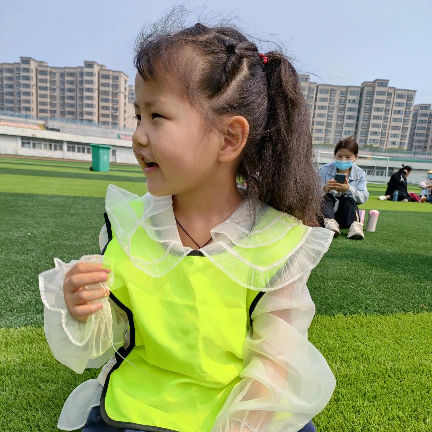 舞小暖
