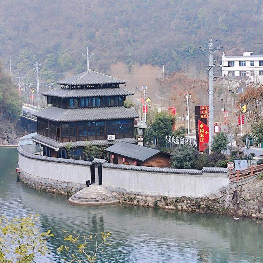万万