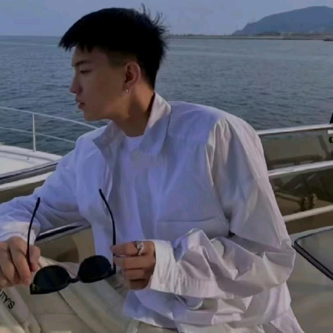 不想要说话.