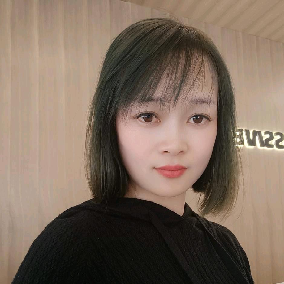 彩子