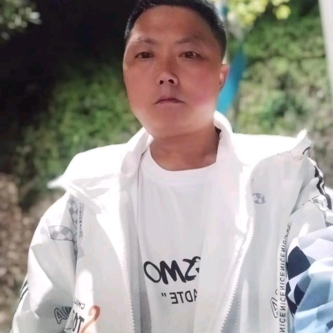 单身哥，真心真意找老婆