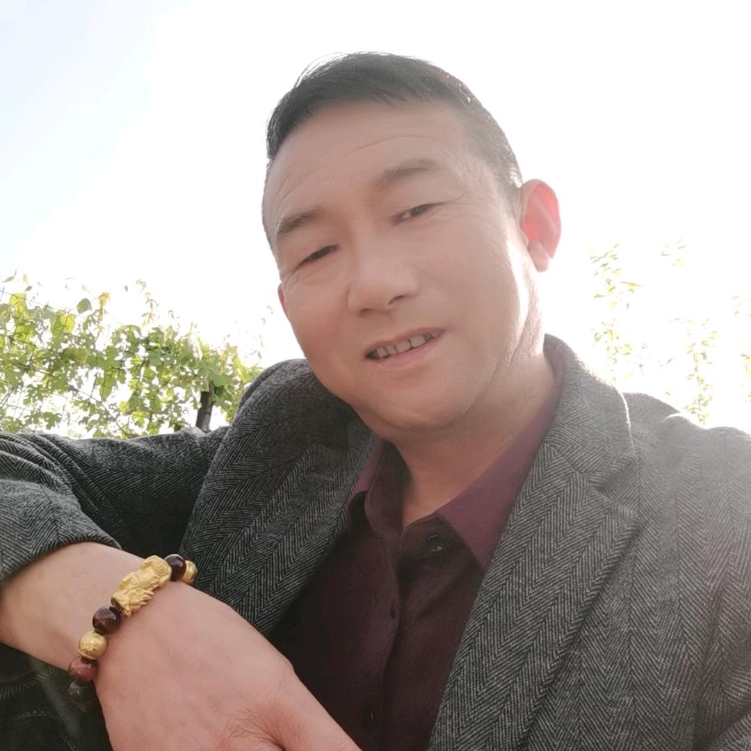 官庄湖彩瓦殷江海