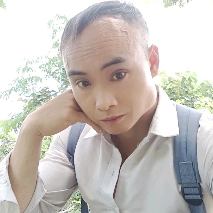 爱而不得，弃而不舍.。。。。。。