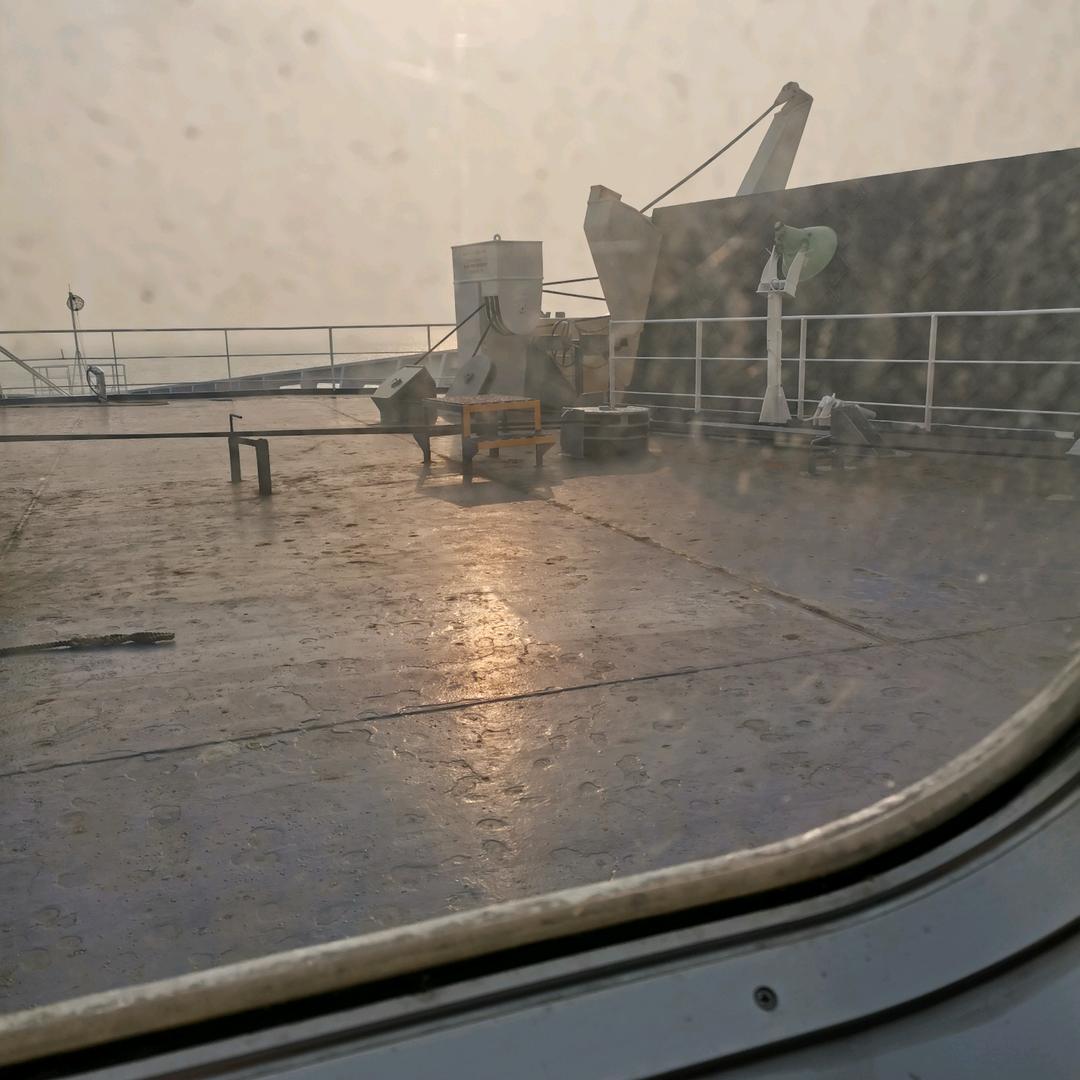 越努力越幸运👨‍👩‍👧‍👦