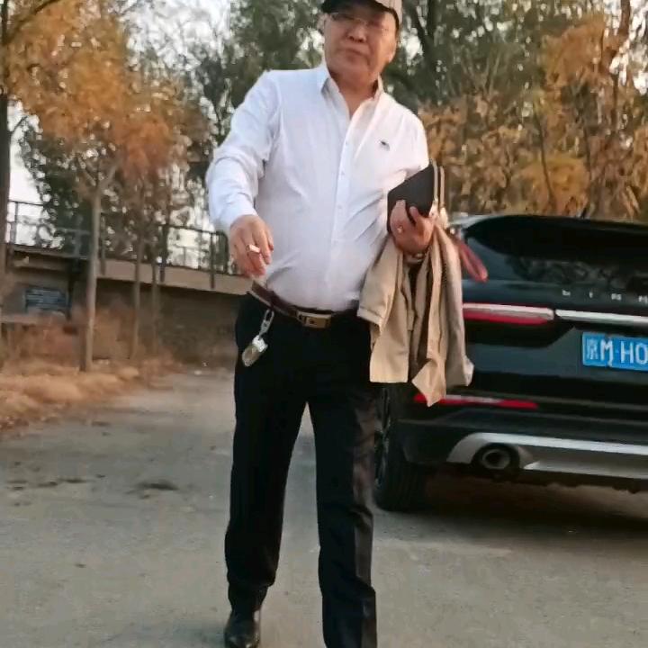 范坚强