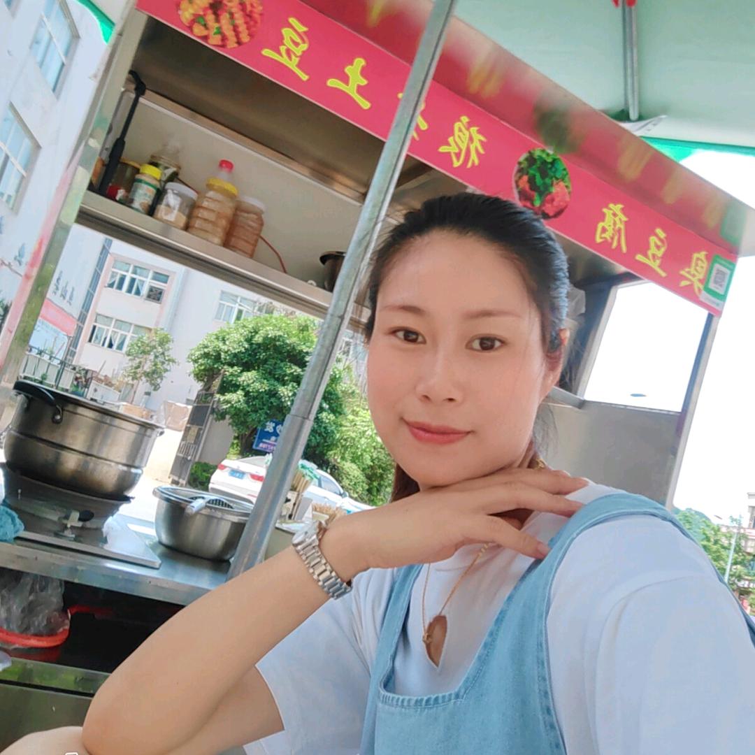 豆腐妹（好物在橱窗）