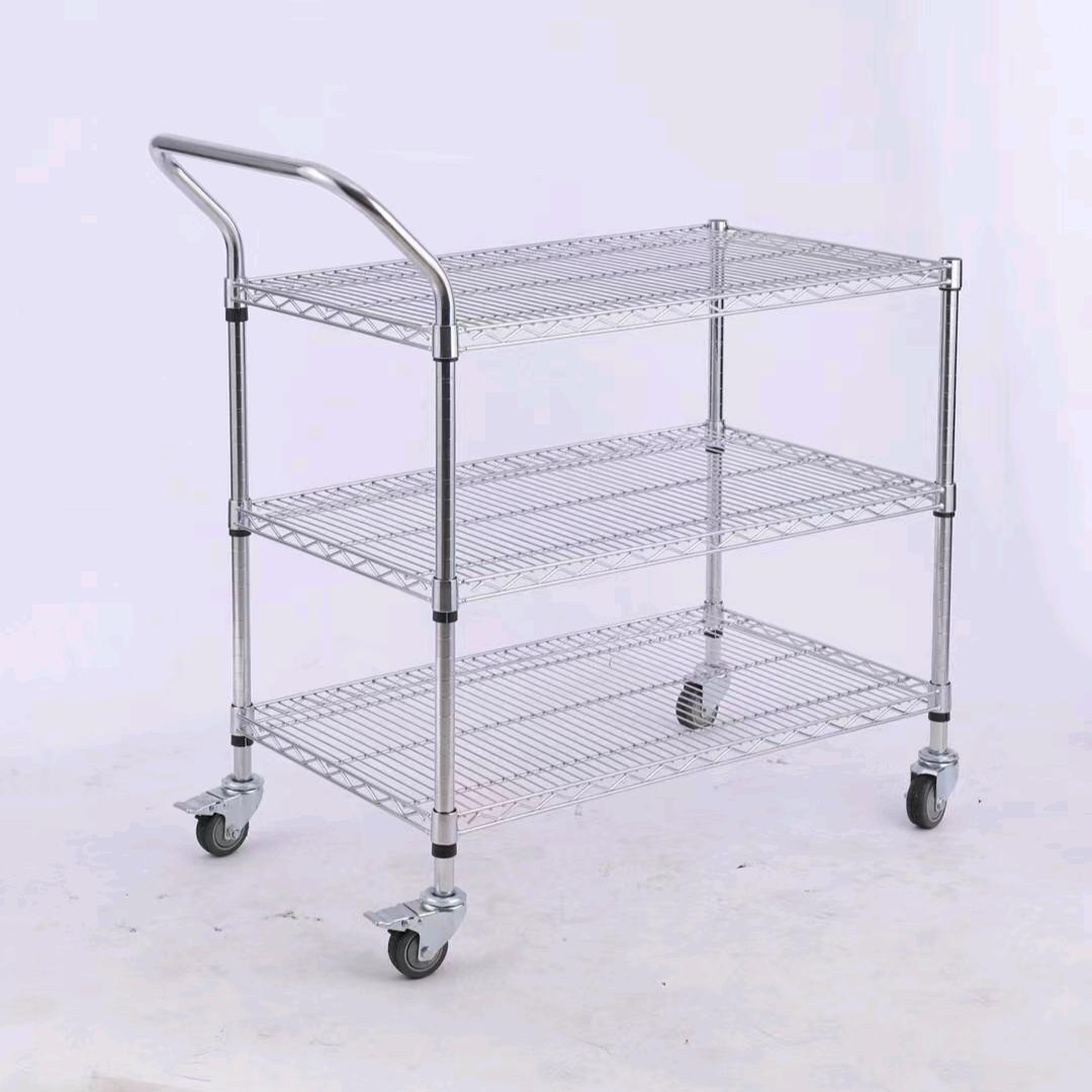 卖货架的老玩童