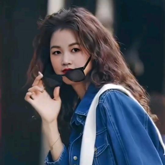 玲玲