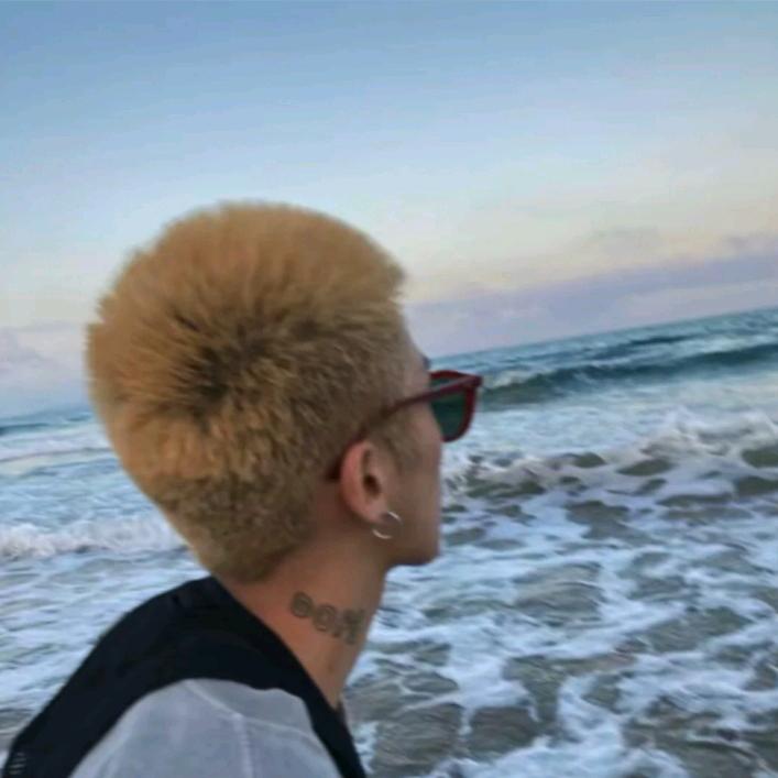 小帅.