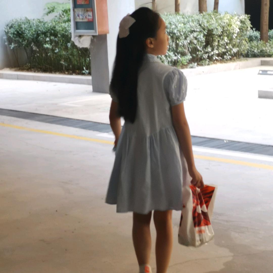 威海金意陶瓷砖张丽