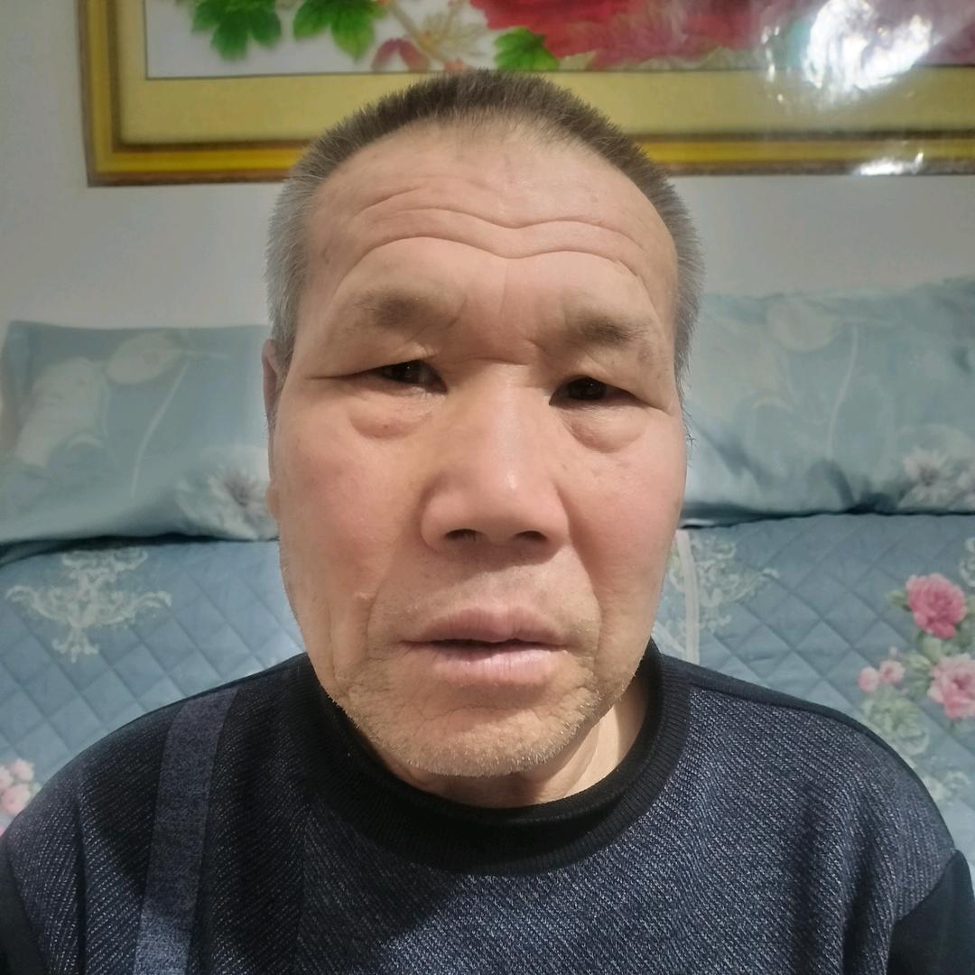 裴老大