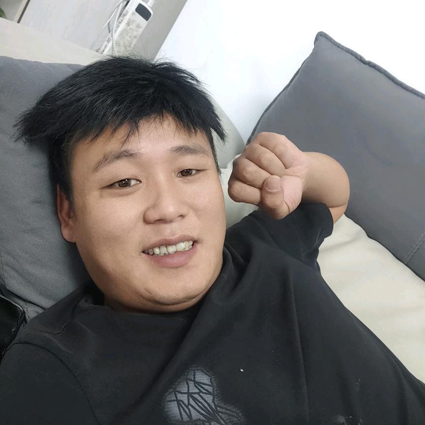 张三演艺传媒