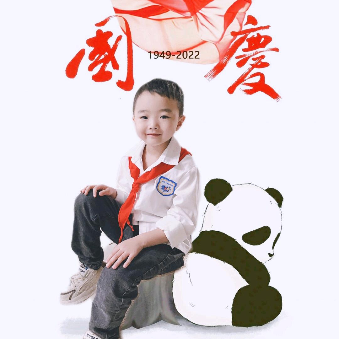 只想当你的小跟班