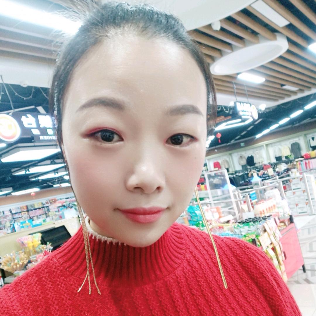 磨头嘉佰汇超市阿丽