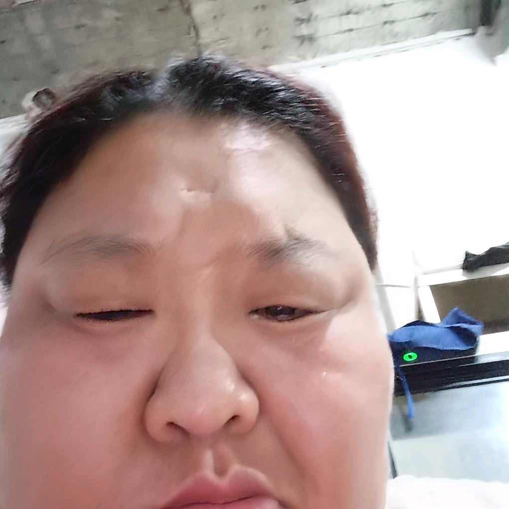 小红他大姑