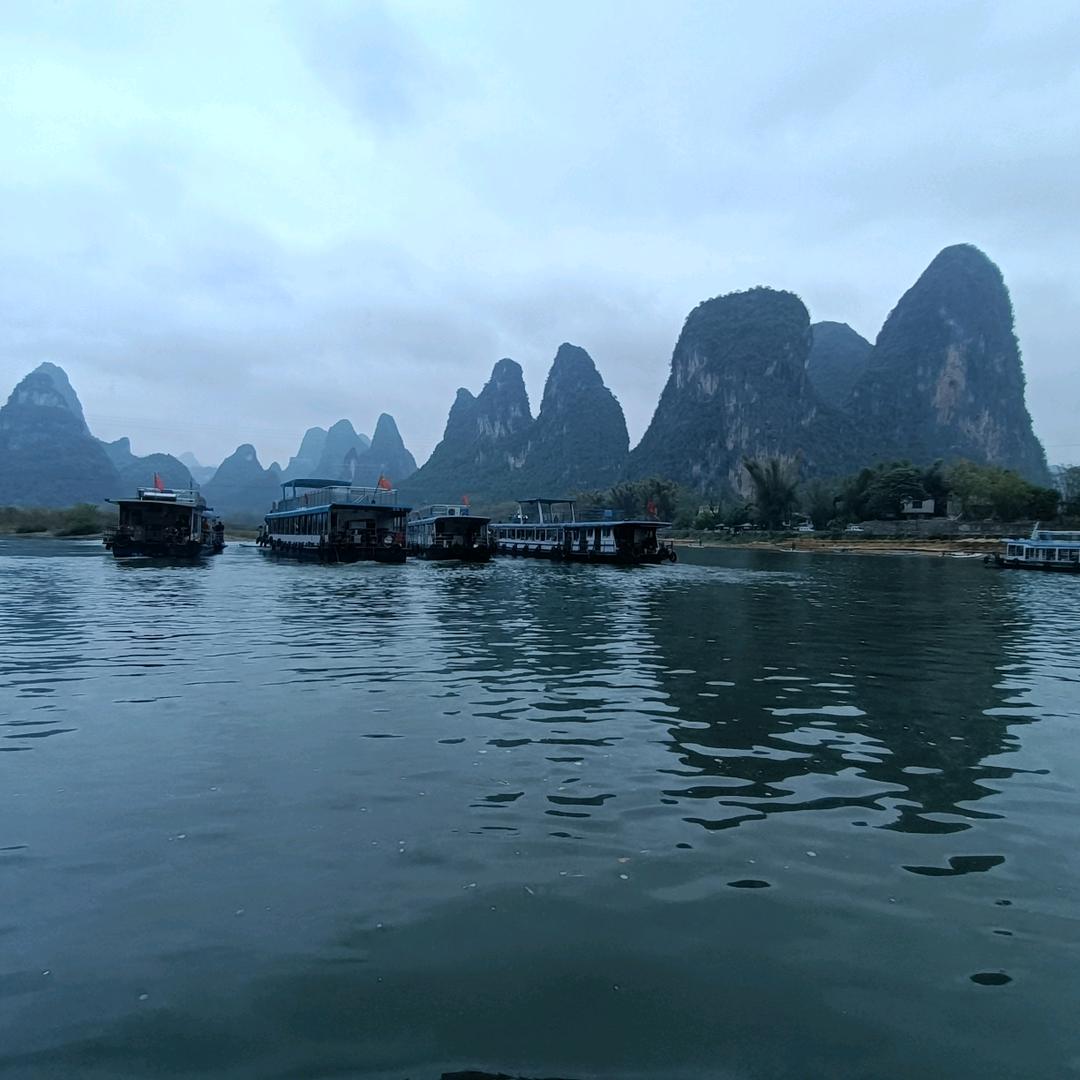 陈默是金