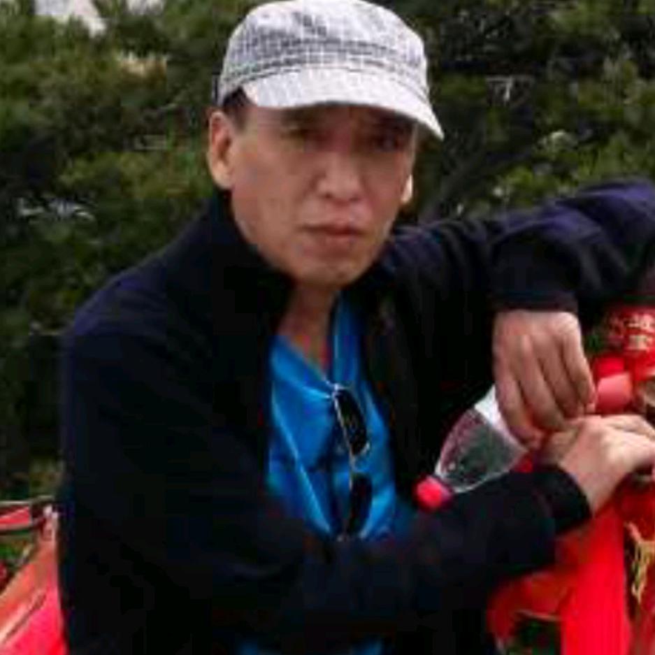 嘉  濹