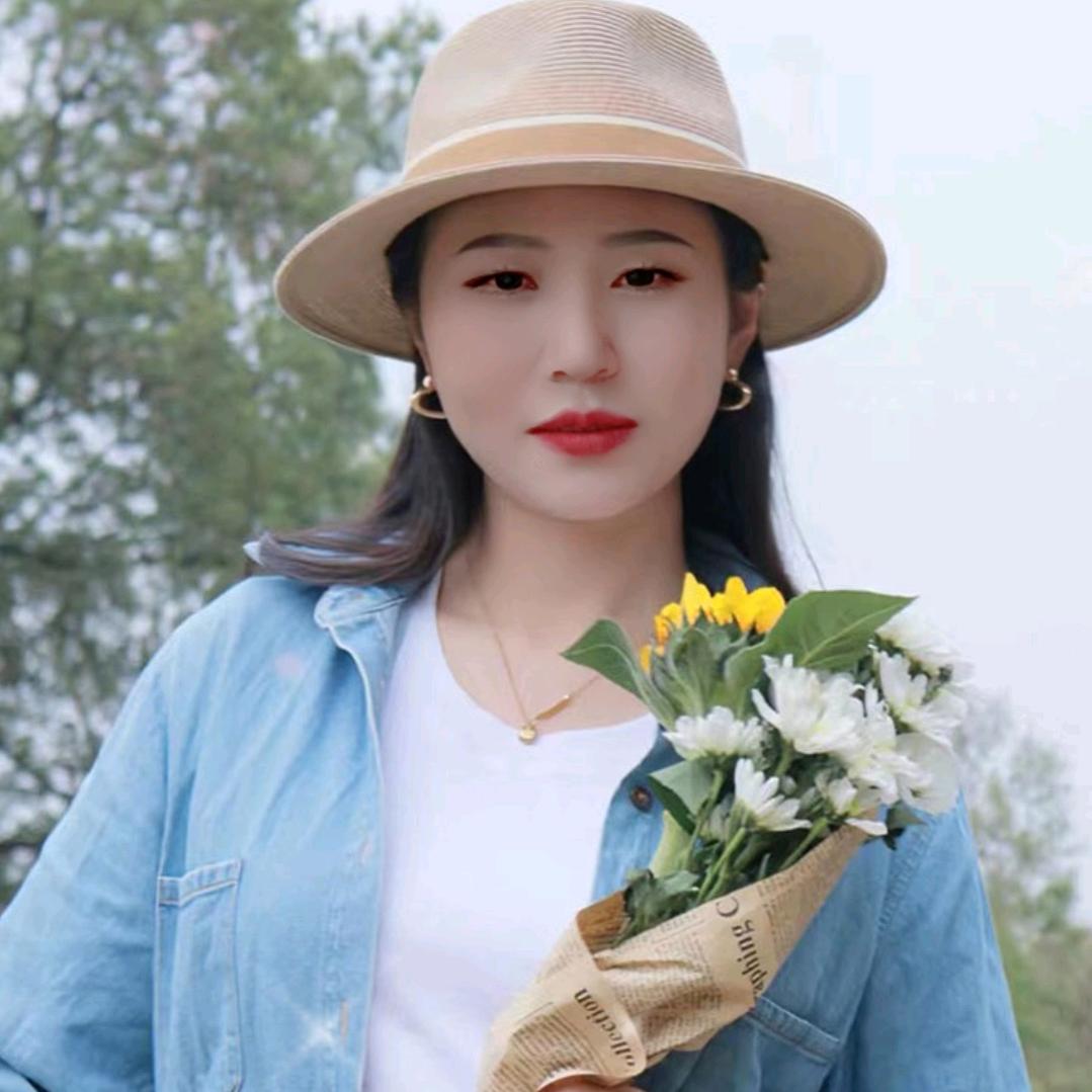 🎄小🌾周🍇姐