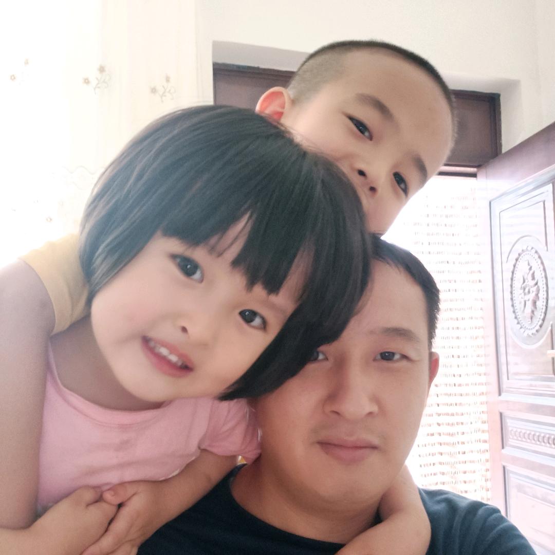 （﹀＿﹀）小兰