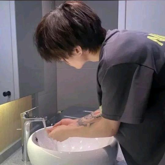 小朱啦.💤
