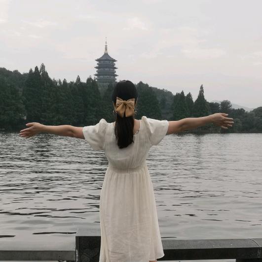 云初