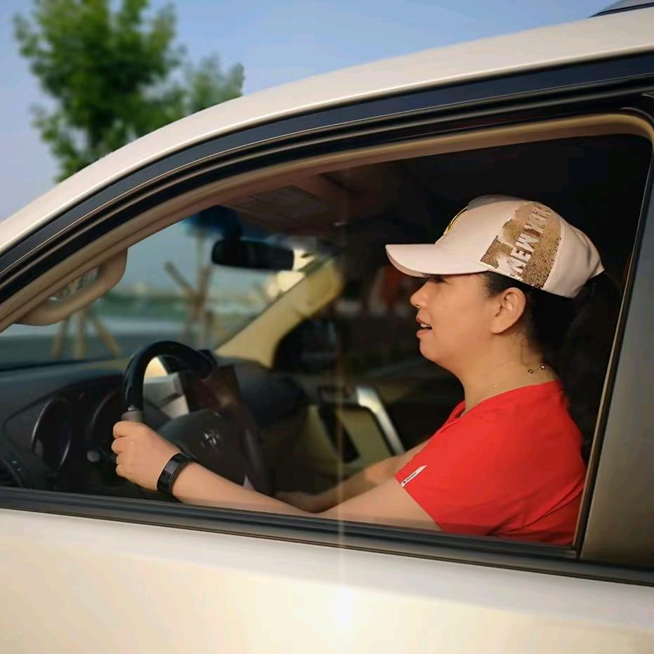 当教官的支部书记