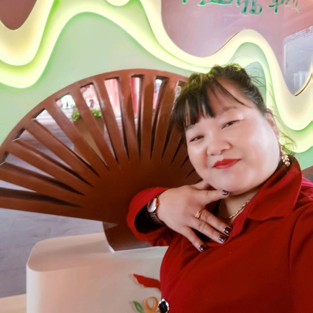 幸福的容儿