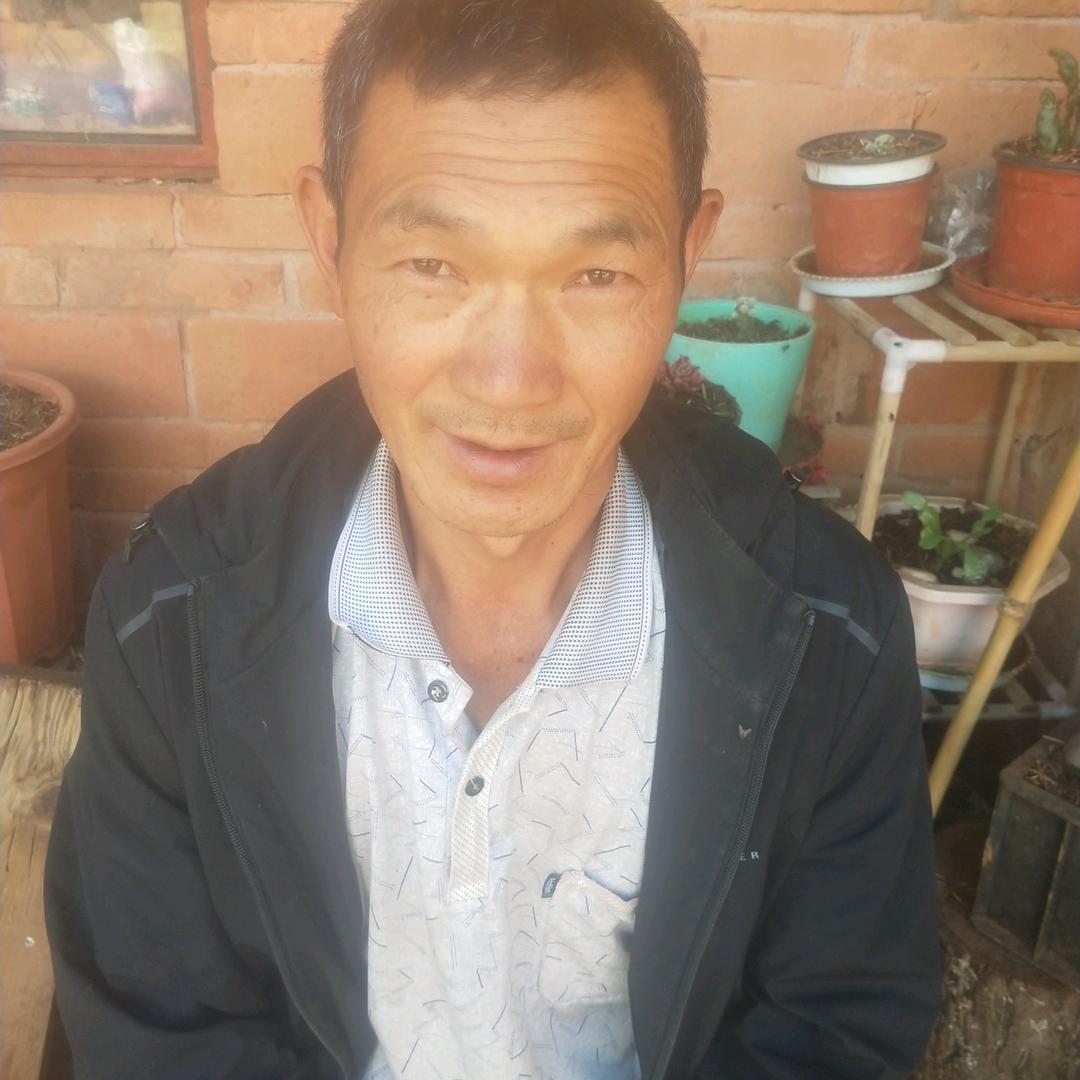 锋菲