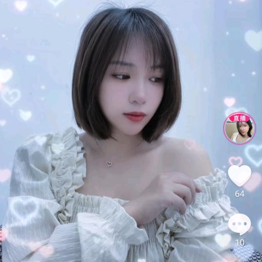 @伍月跟班🌙