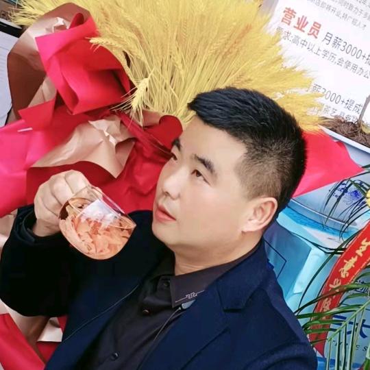🌹琦岩哥哥🍎