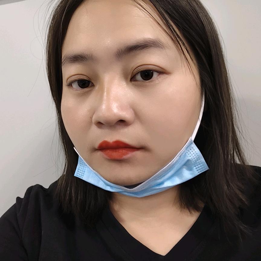 小雪花⁵²⁰এ