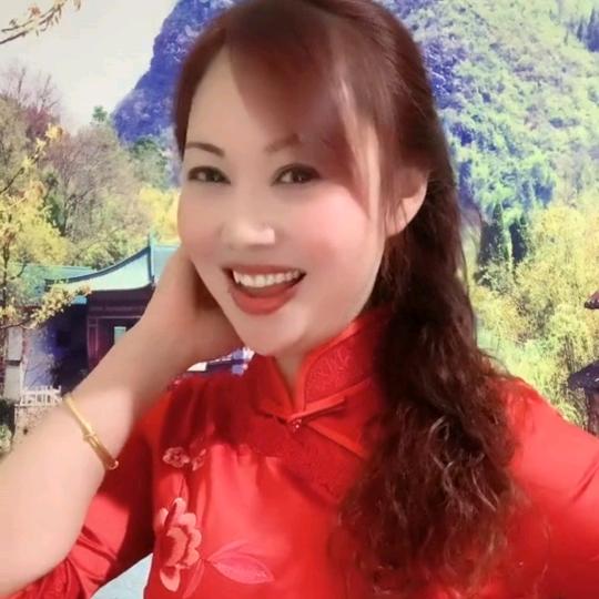🌙弯弯🌙金月亮🌙