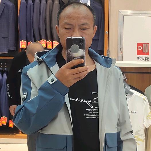 行道者之郑百亿