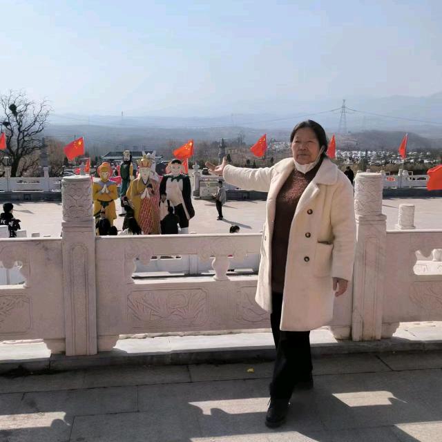 雪狼缘，(耀斌妈妈)