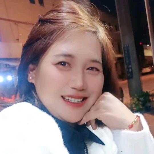 聚缘烧烤董事长