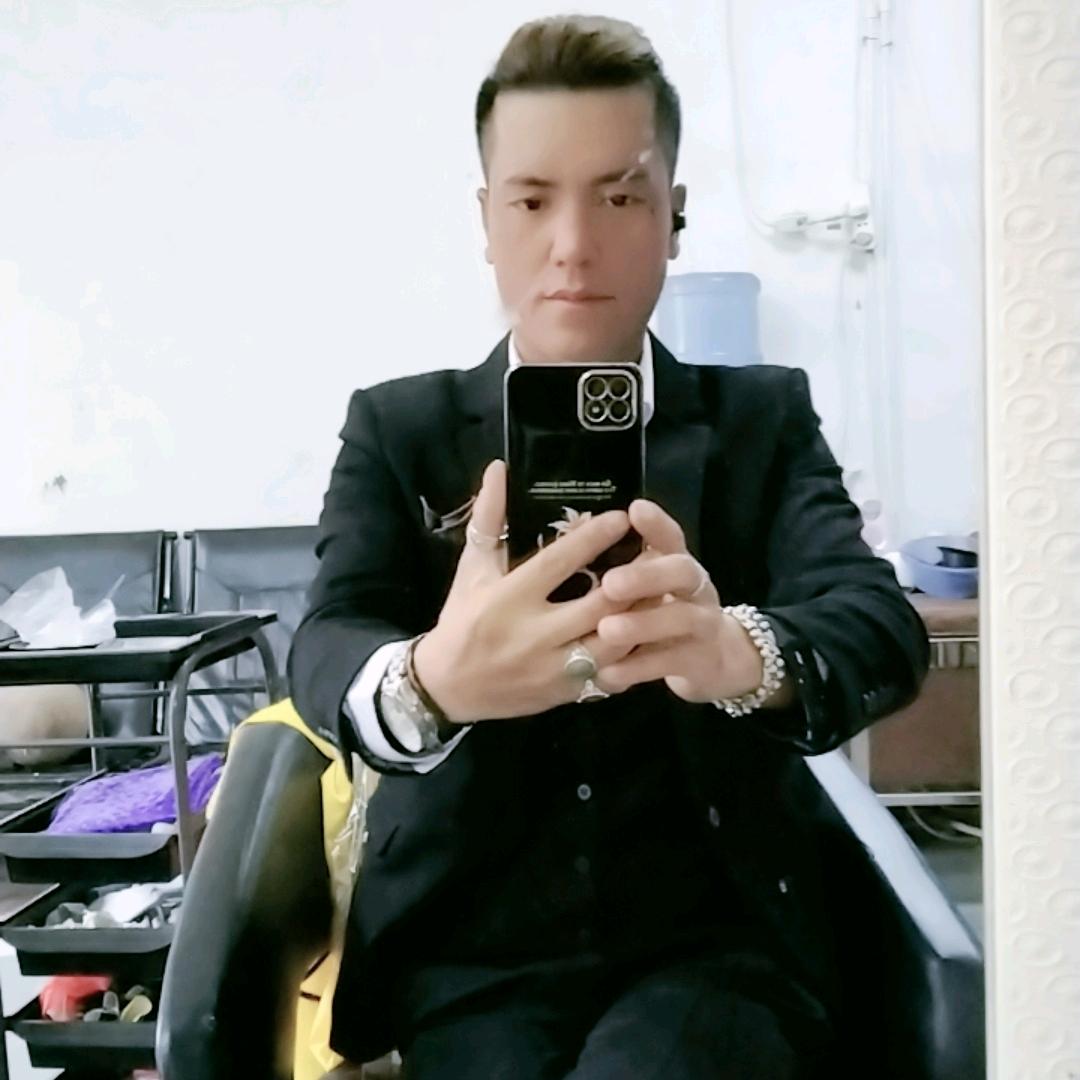 ꧔ꦿ: 🚬ℒ信ℴ命ꦿ不认命❦এۣۖℒ，