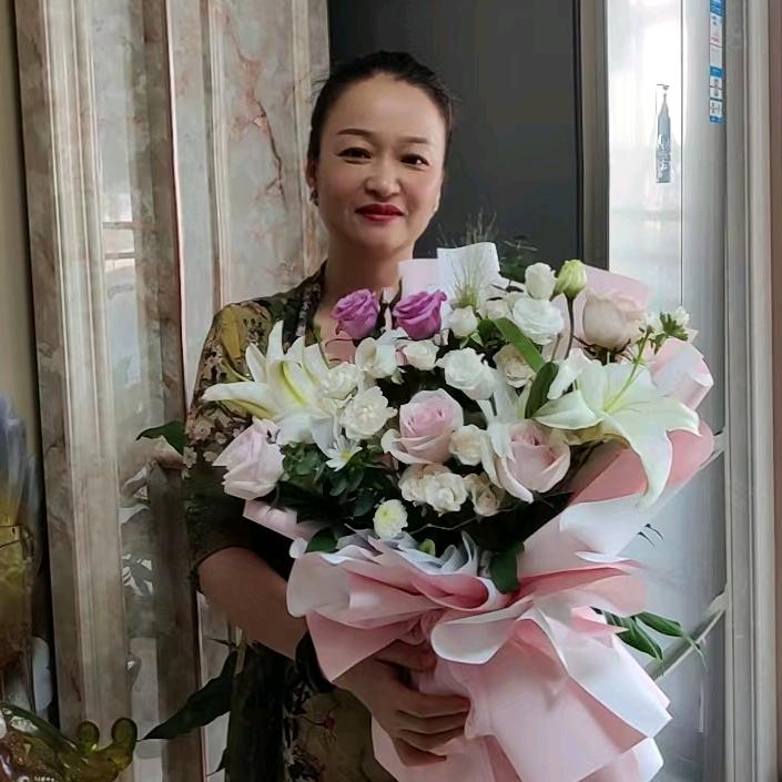 落入凡间的精灵