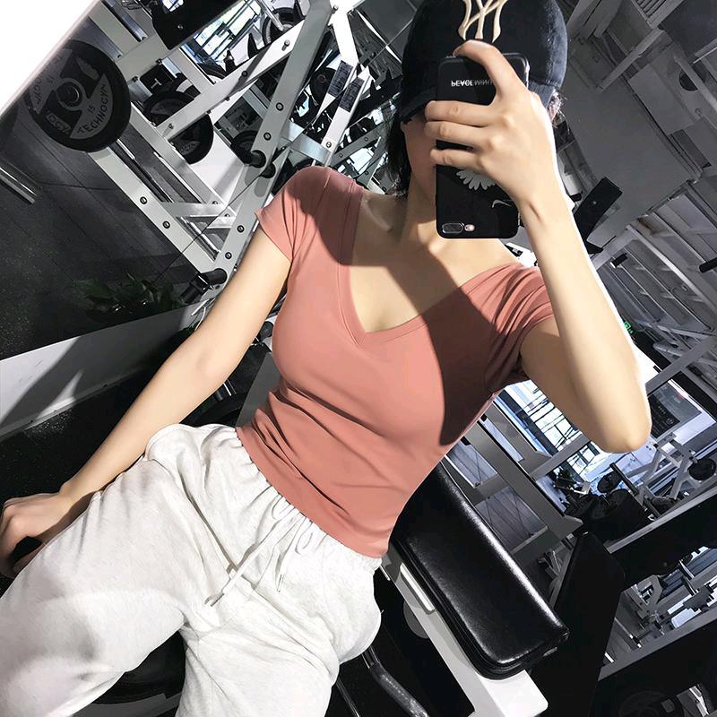 周游世界的Sarah