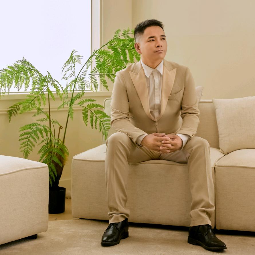 昆山远雄汽车科技有限公司首席执行官
