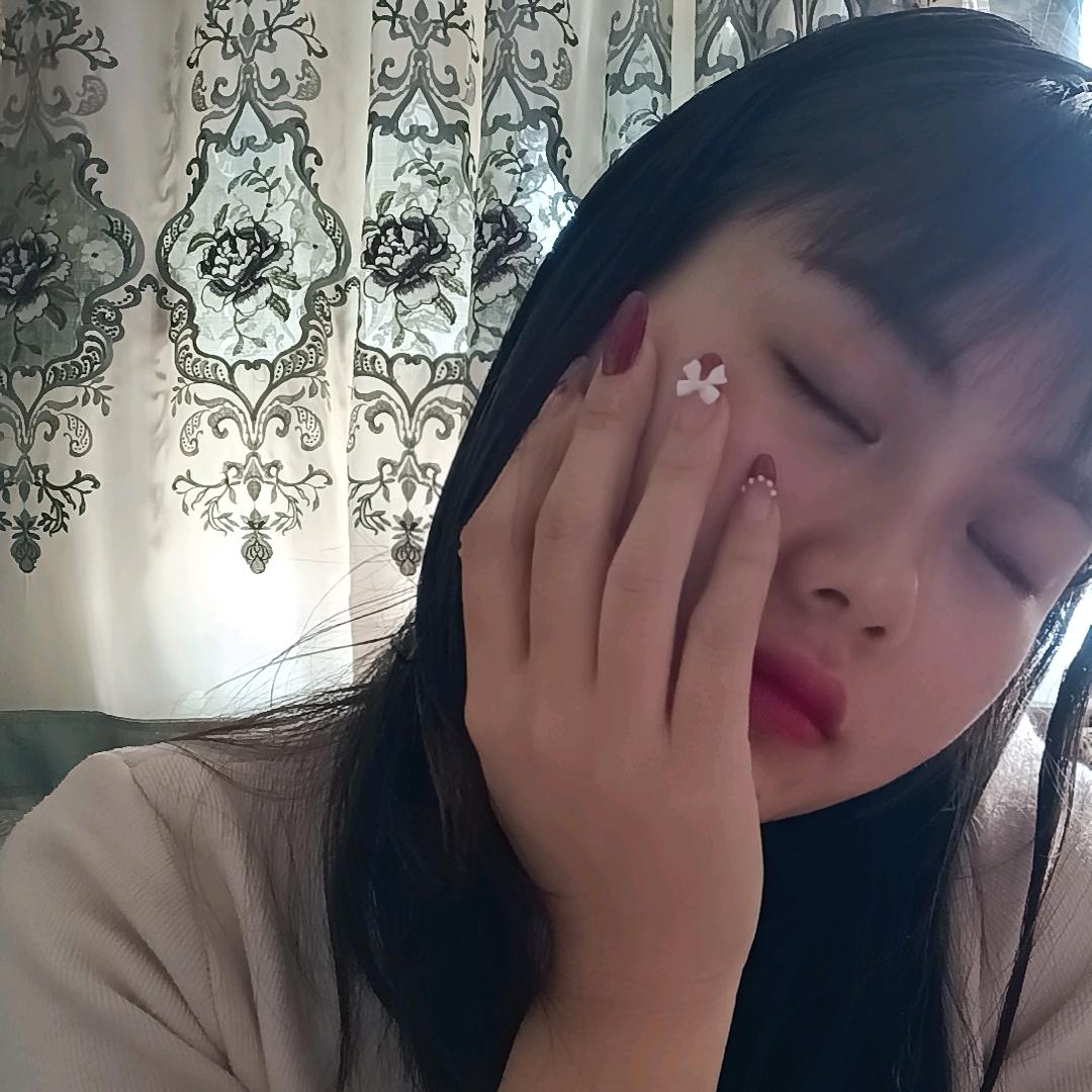 小诗淼吖