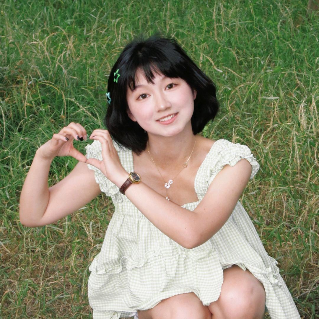 小八和小侯。