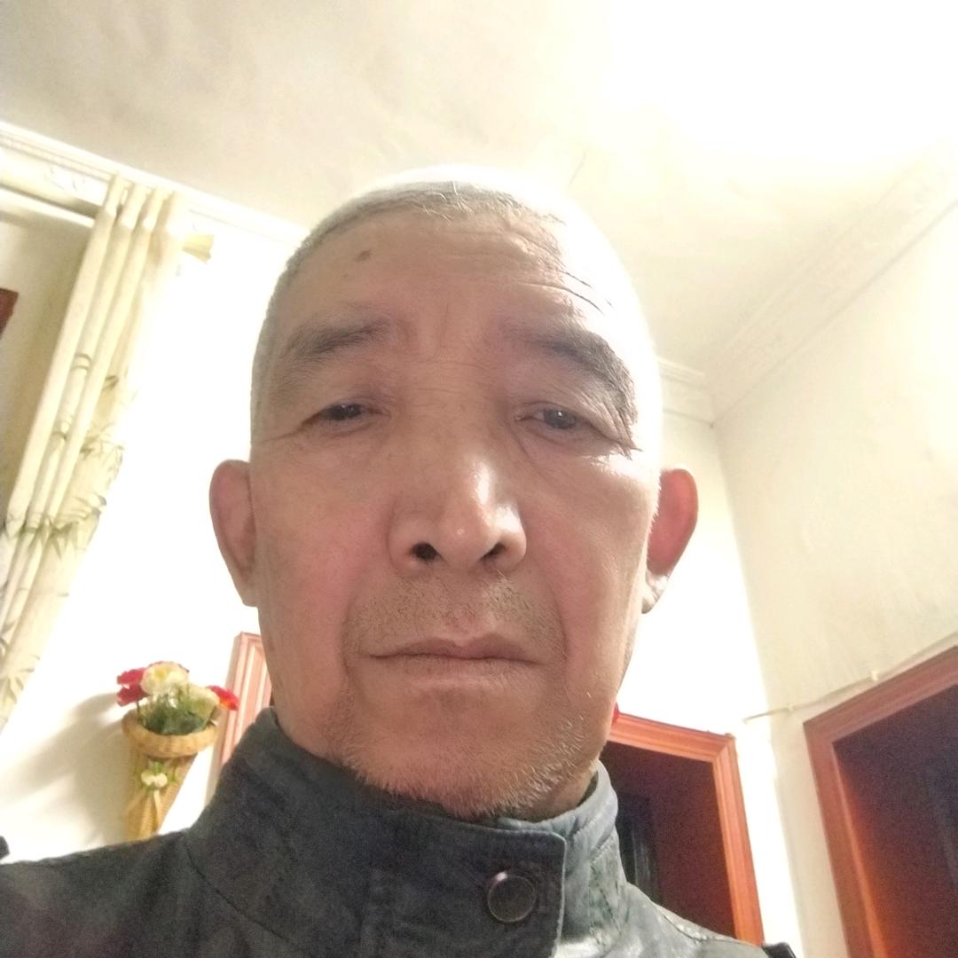 老罗伊万洛夫同志