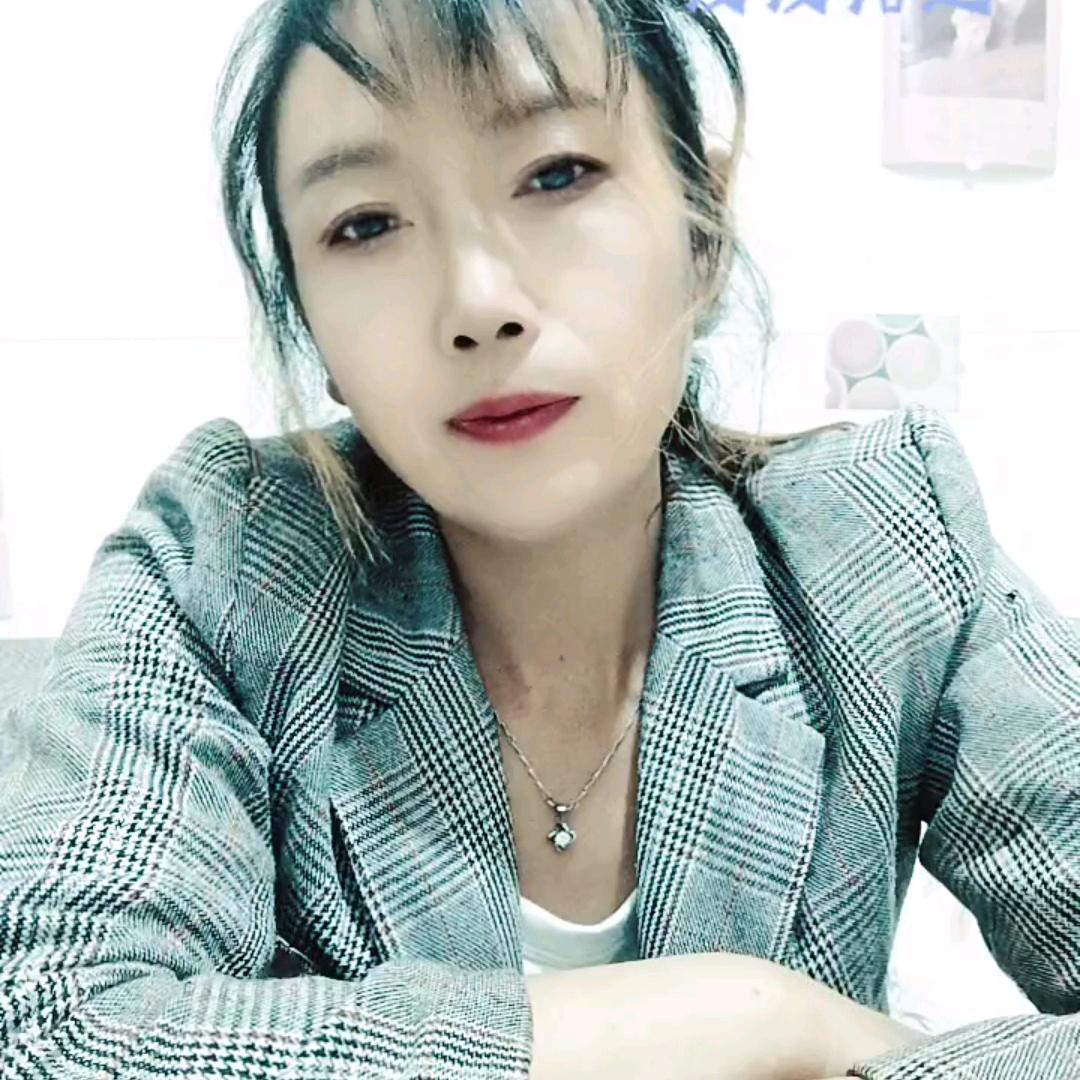 小林子（三姐乐队）