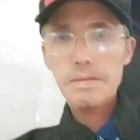 用户86377594