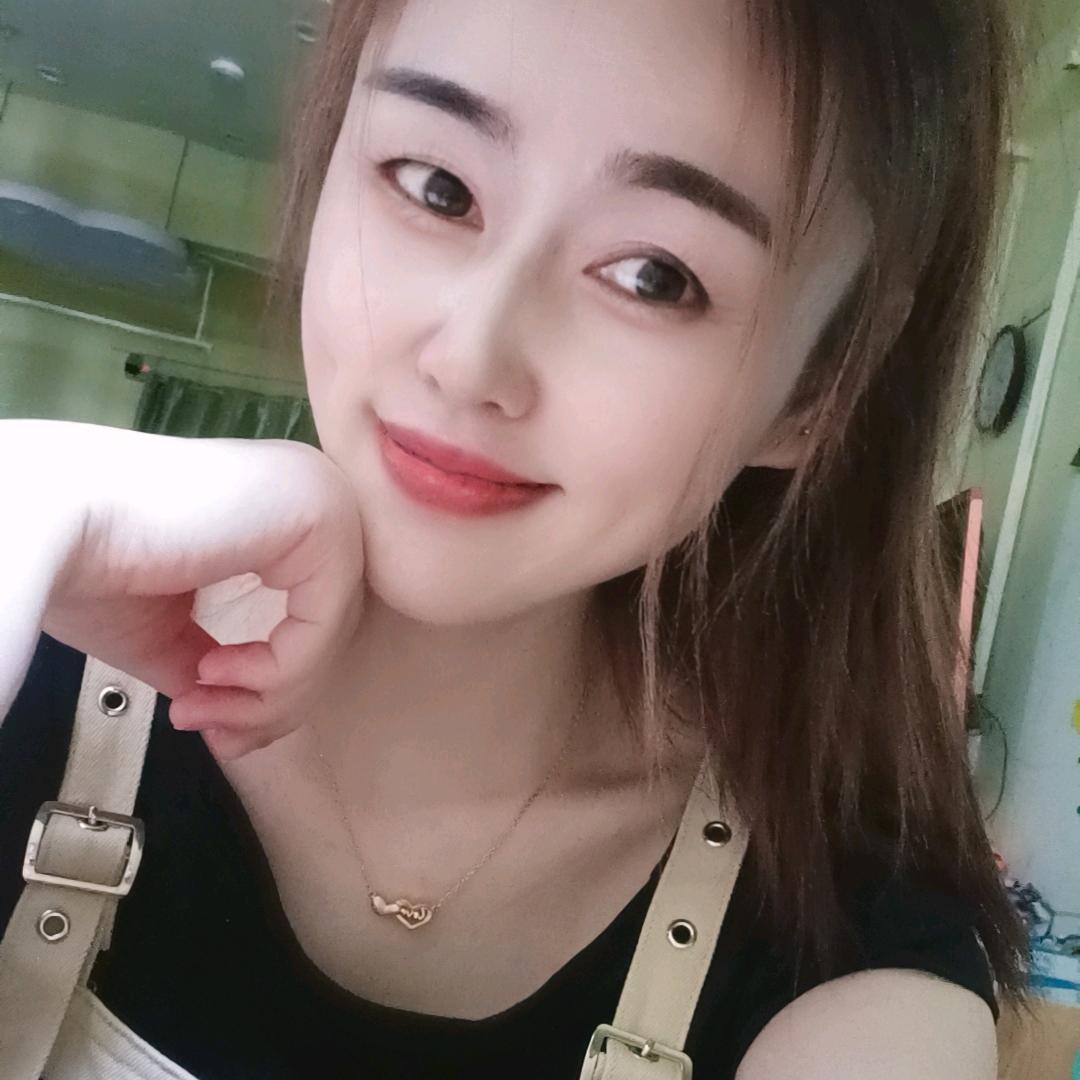 艳艳.