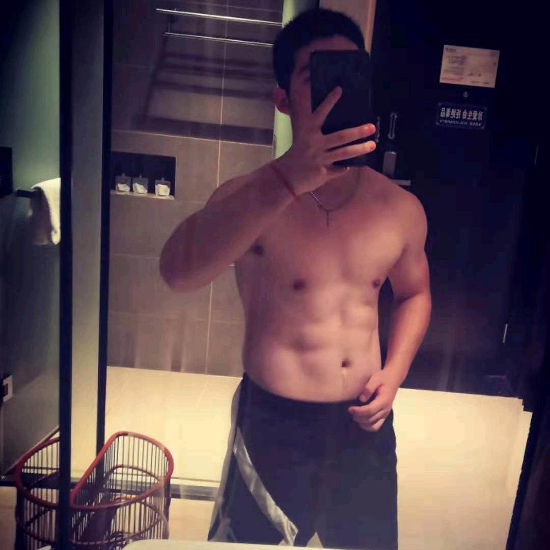 纳兹